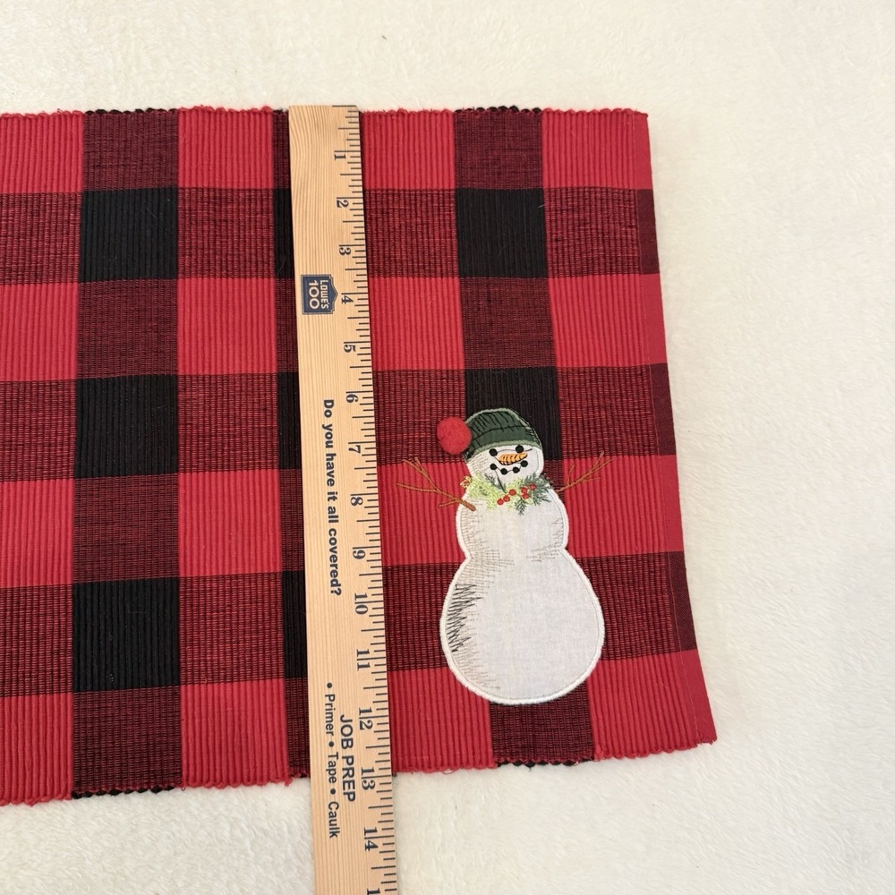 4 St. Nicholas Square Buffalo Plaid‎ Snowman Embroidered Placemats Puffball Set - Picture 11 of 12
